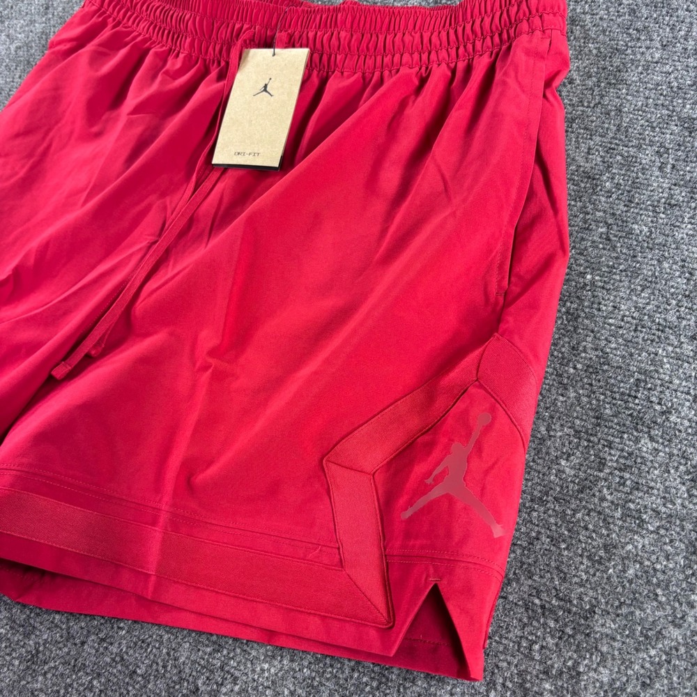 Jordan Sport Diamond Shorts Mens L Red Dri-FIT Athletic FQ2989-688 NWT New - Picture 3 of 10
